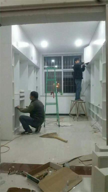 ̰